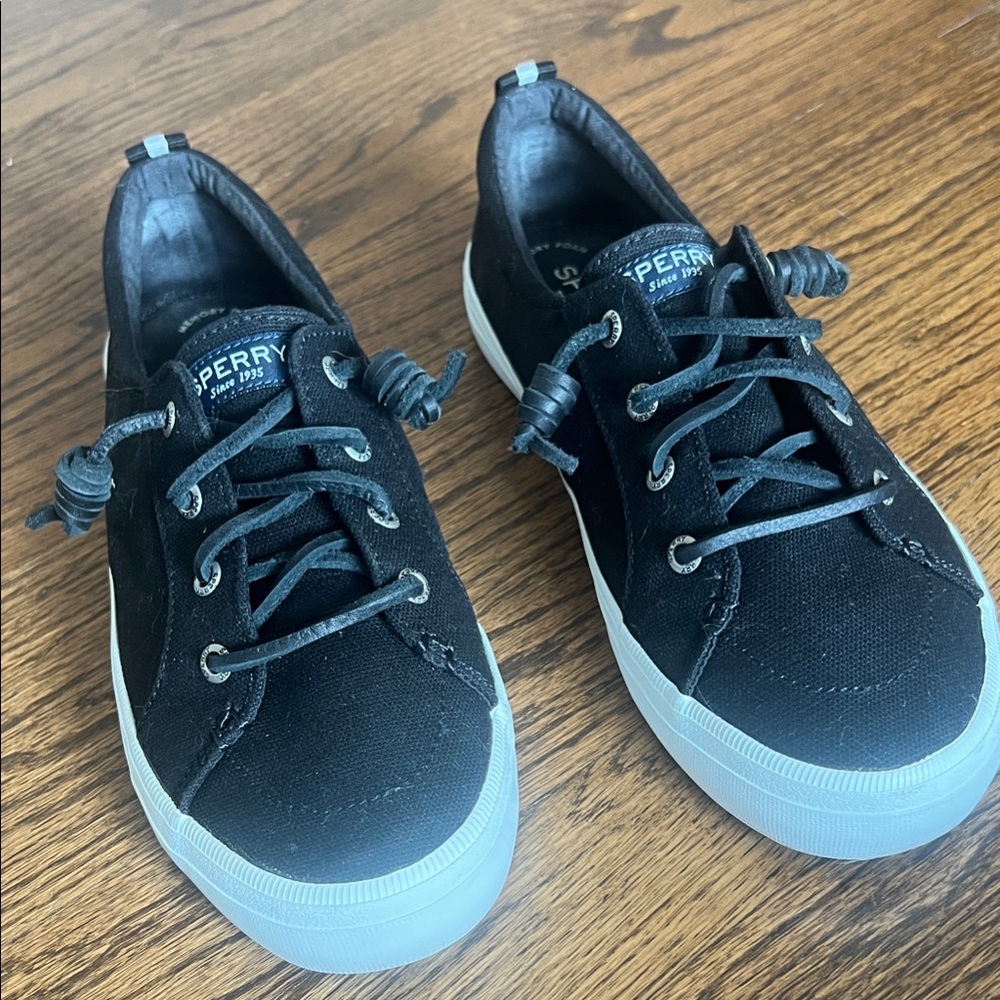 Sperry Crest Vibe Black Canvas Sneakers with White Soles